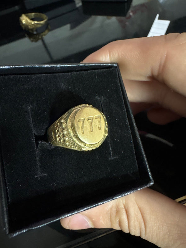 Anillo 777 real